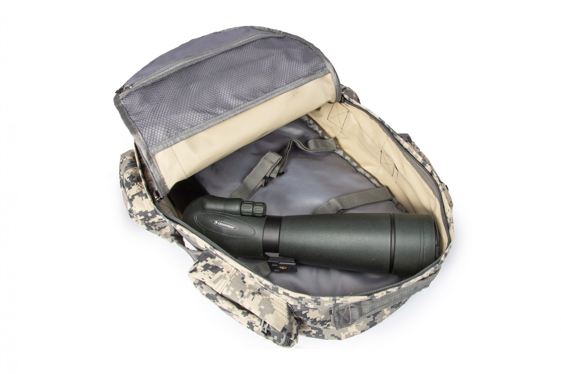 Anwendungsbild: Camouflage-Rucksack mit TrailSeeker Skektiv